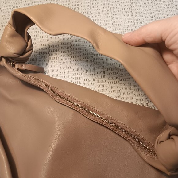 Elizabeth and James Kohl's women's faux leather bucket bag hobo shoulder purse - Picture 6 of 14